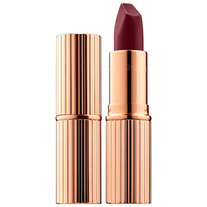 Charlotte Tilbury Matte Revolution Hydrating Lipstick  tono M.I. Kiss