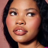 FENTY BEAUTY - Fenty Cheeks Suede Powder Blush Tono Just A Crush 13